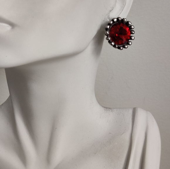 Designer Red Rivoli Glass Earrings Signed Avant Garde - Picture 10 of 16